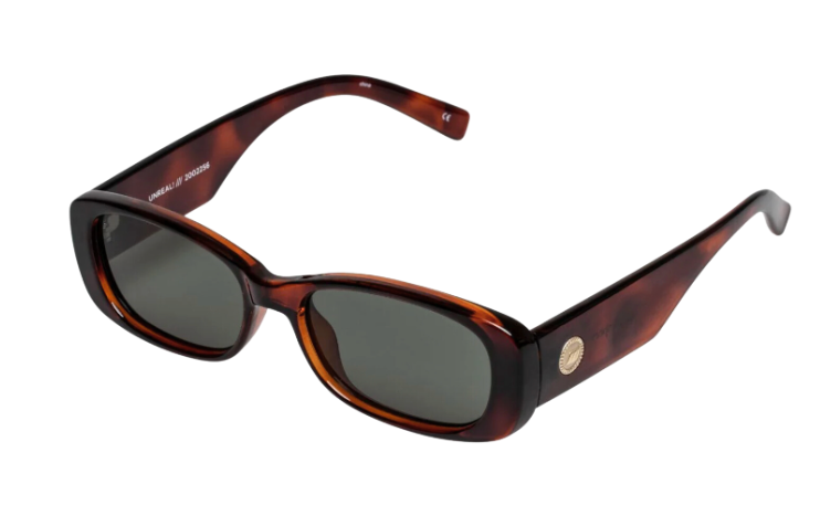 Le Specs- Unreal!