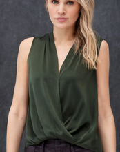 Load image into Gallery viewer, Go Silk-Boho Slvlss Blouse