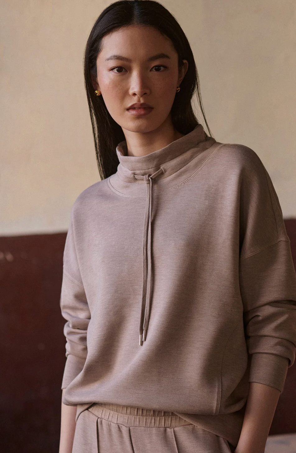 Varley- Oakdale Sweat