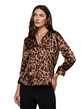 Load image into Gallery viewer, L&#39;Agence- Dani 3/4 Sleeve Blouse
