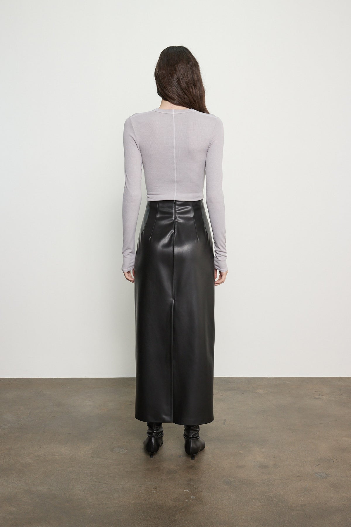 Silk Rib Essential U