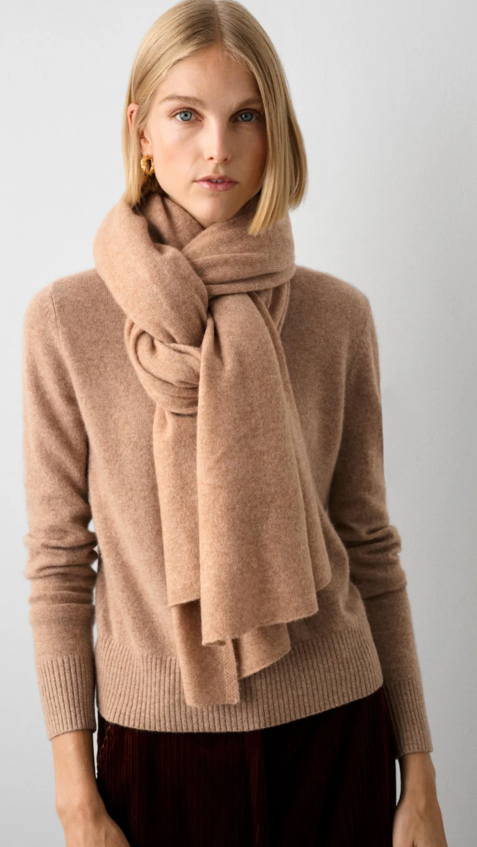 White + Warren- Cashmere Travel Wrap