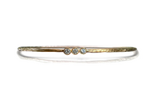 Load image into Gallery viewer, S. Carter - 14k 3 Diamond Hammered Bezel Bracelet
