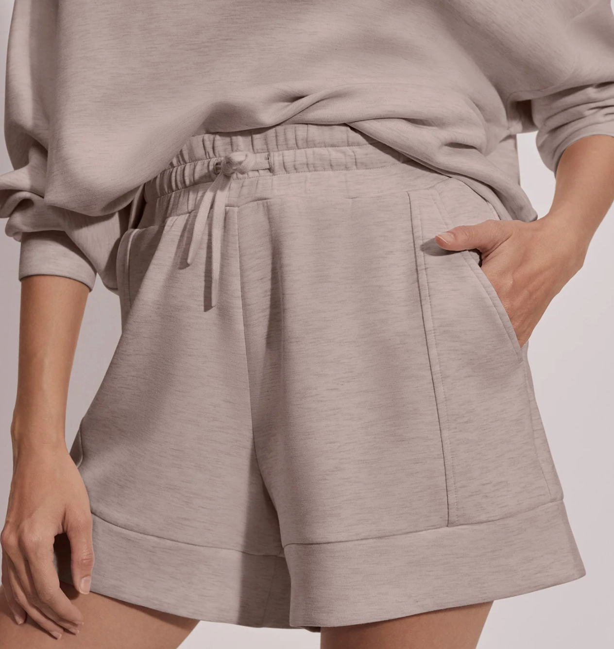 Varley- Atrium HR Short 4.5