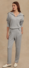 Load image into Gallery viewer, Varley- Rolled Cuff Pant 25
