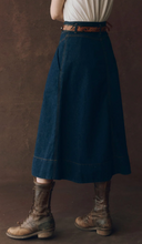 Load image into Gallery viewer, The Great- The Field Skirt
