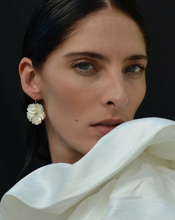 Load image into Gallery viewer, LF- New Bloom Earrings
