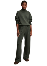 Load image into Gallery viewer, Varley- The Extra Wide Leg Pant 29.5
