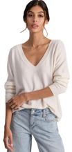 Load image into Gallery viewer, alice + olivia- Williams Easy V Neck Pullover
