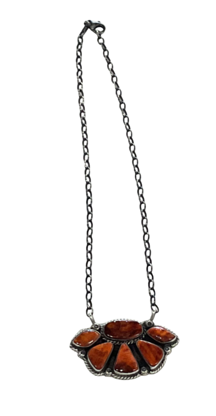 Tribe Handcraft- Spiney Oyster Pendent Necklace