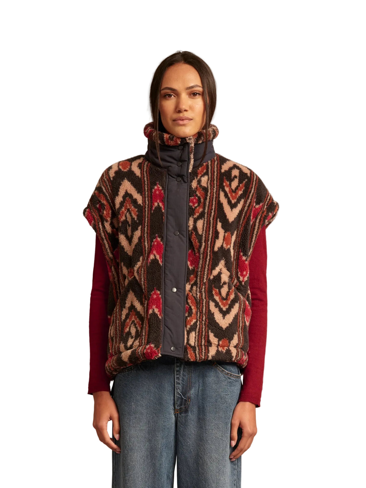 Ravena Vest